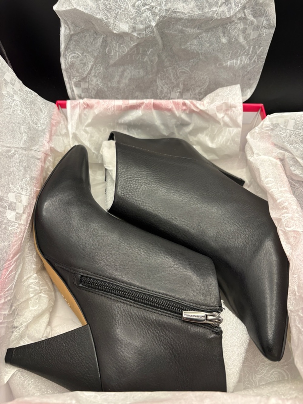 Vince camuto ADRIELA black leather booties - NIB/NWOT - size 10 - Picture 9 of 9